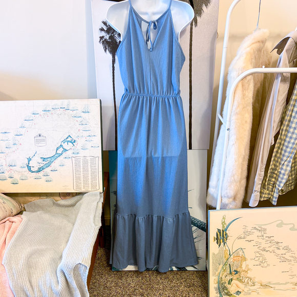 Lush Halter Maxi Dress - Picture 2 of 7